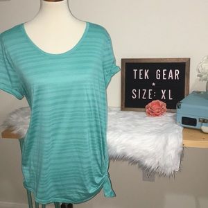 Tek Gear XL tee DryTek